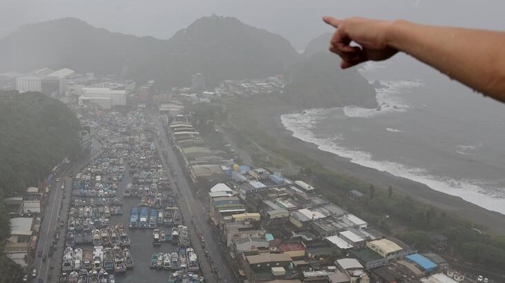 Chanthu Tayfunu Tayvan'a yaklaşıyor