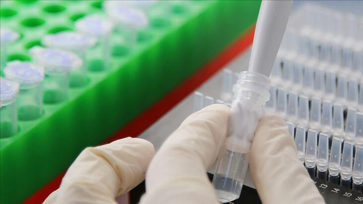 'Çin koronavirüsü laboratuvarda üretti, izlerini gizledi'