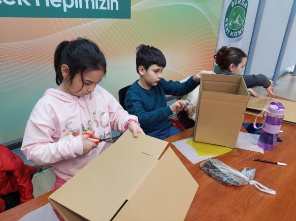 Çocuklar bir günlüğüne mimar oldu