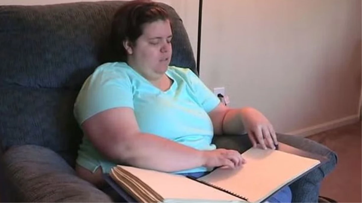 Çocukluğundan beri kör olma hayali kuran kadın, gözüne lavabo açıcı dökerek kendini kör etti