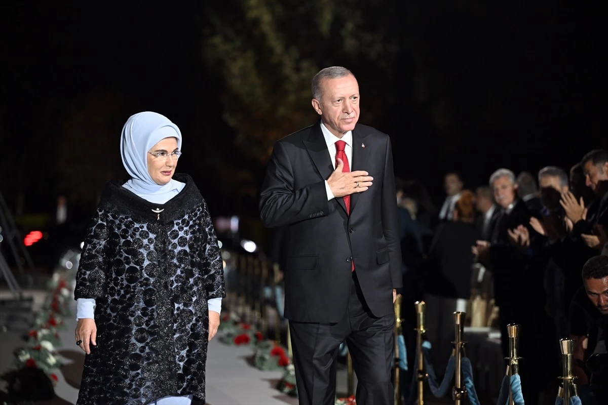 Cumhurbaşkanı Erdoğan: Asıl büyük kutlamayı 29 Ekim'de yapacağız