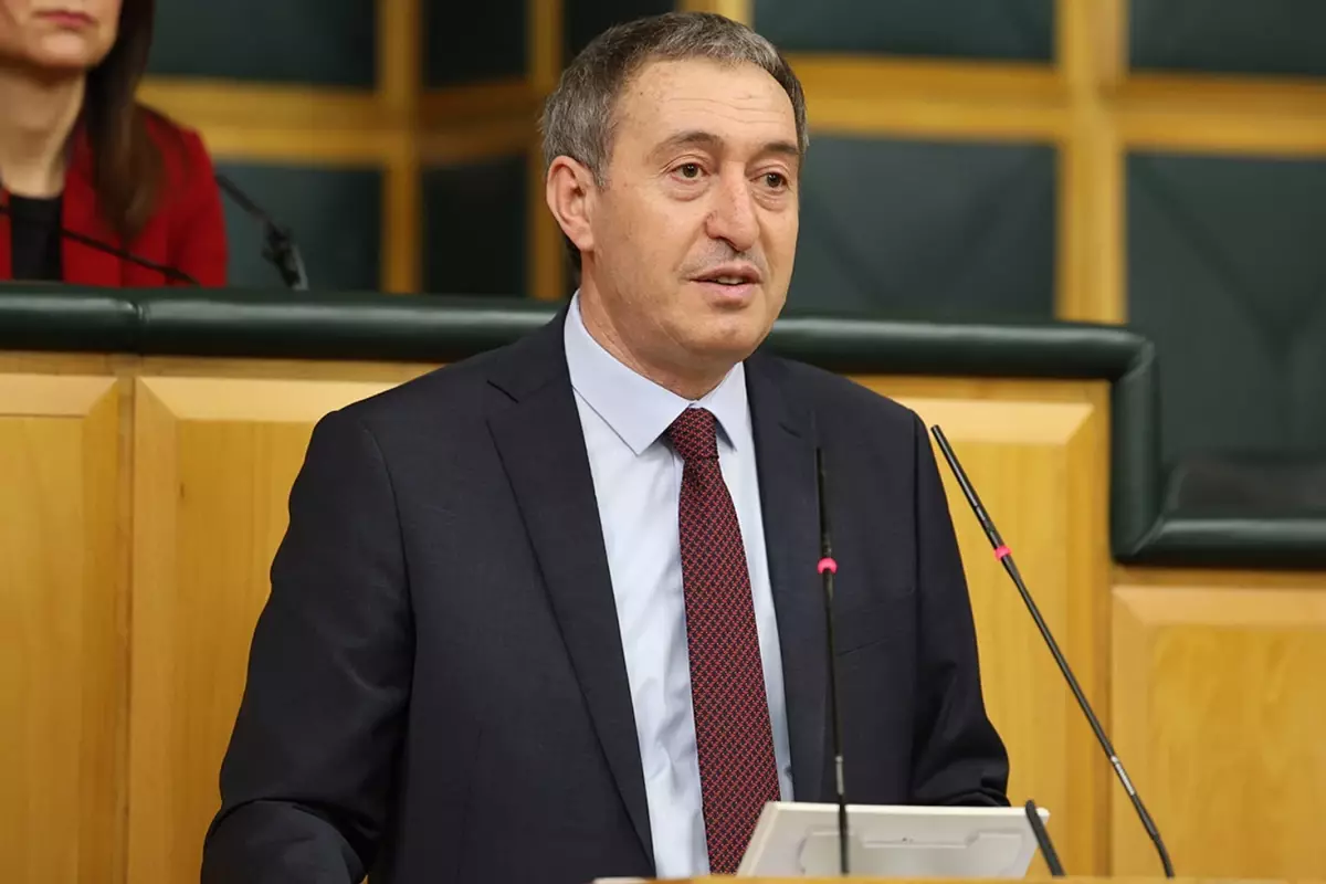 DEM Parti'den iktidara çağrı: Bazı düzenlemeler bayram sonrasına bırakılmadan yapılmalı