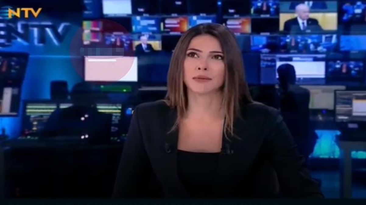 Depreme canlı yayında yakalanan NTV spikerinin zor anları