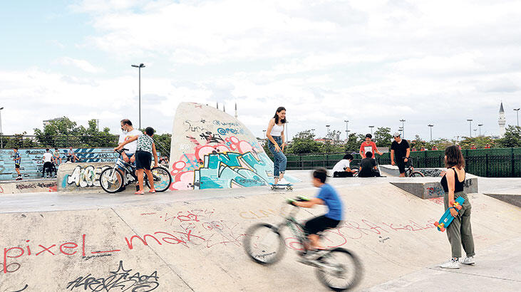 ‘Dijital yerliler’ iş  ve özgürlük istiyor