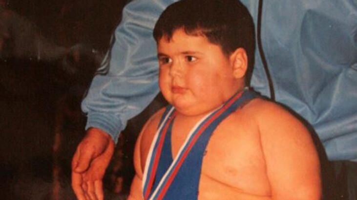 Dünyanın en güçlü çocuğu Rus güreşçi, 21 yaşında hayatını kaybetti