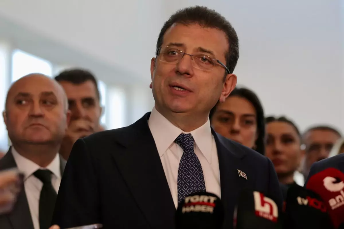 Ekrem İmamoğlu gözaltına alındı