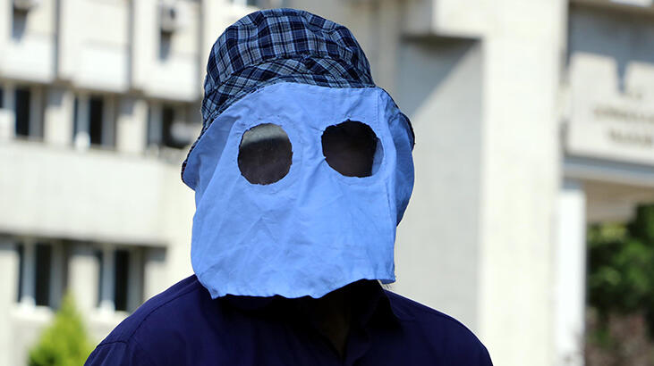 Emekli madenciden ilginç maske! Herkes kendi canından sağlığından sorumlu