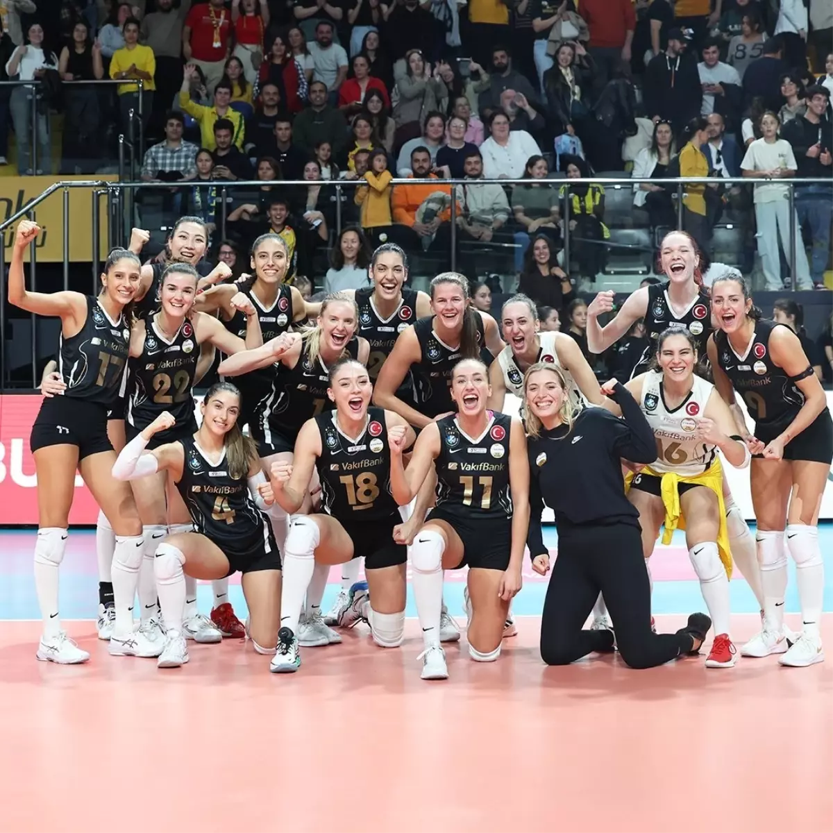 Fenerbahçe Medicana, VakıfBank'a Yenilerek İlk Mağlubiyetini Aldı