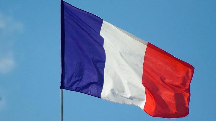 Fransa büyükelçiliğini yeniden Kiev’e taşıyacak