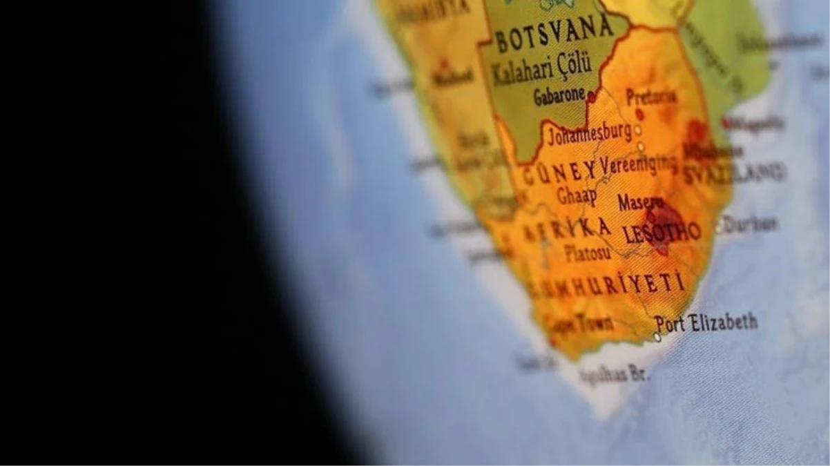 Güney Afrika Cumhuriyeti, İsrail'in Gazze'de yaptığı katliam nedeniyle Tel Aviv'deki diplomatlarını geri çağırdı