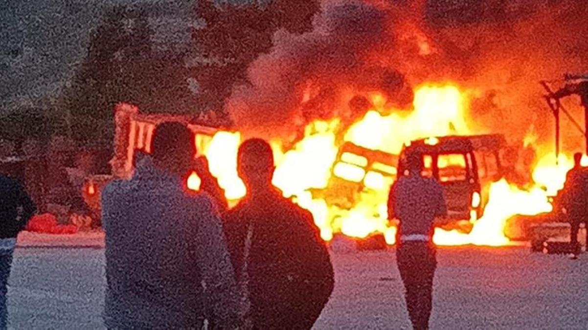 Hatay'da kamyonun kalabalığın arasına dalarak 12 kişinin ölümüne neden olduğu kazadan ilk görüntüler
