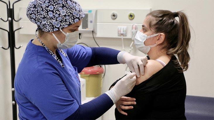 Hemşirelik  öğrencilerine de aşıda öncelik