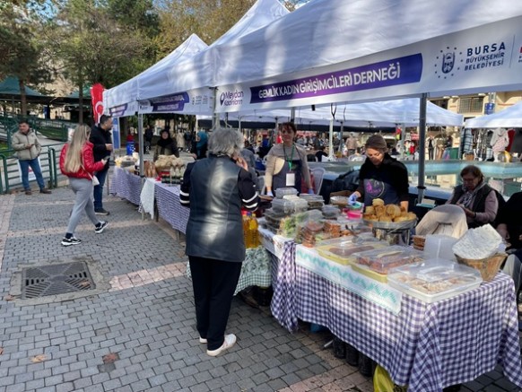 Heykel'de ‘Meydan Kadınların’