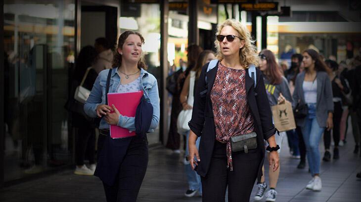 Hollanda'da flaş koronavirüs kararı! Tekrar başlıyor