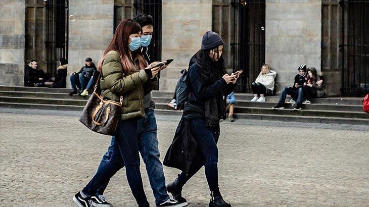 Hollanda'da koronavirüs vakaları rekor seviyede