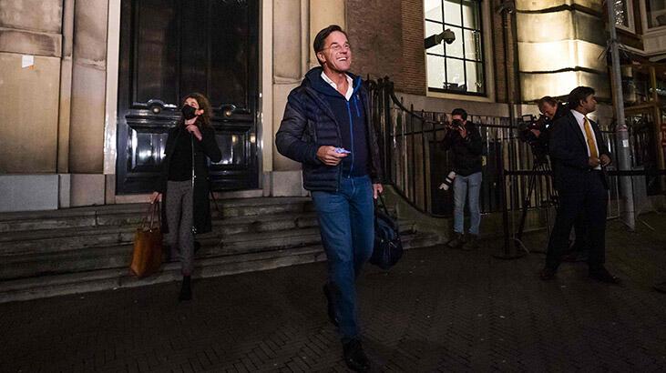 Hollanda'da seçimlerden dokuz ay sonra hükümet kuruluyor!