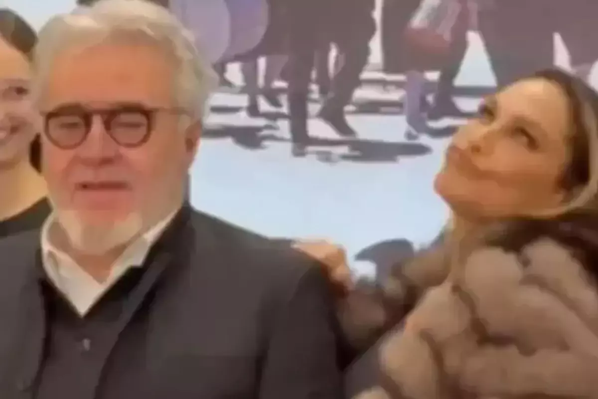 Hülya Avşar'ın Uğur Yücel'e karşı sergilediği davranışlar gündem oldu