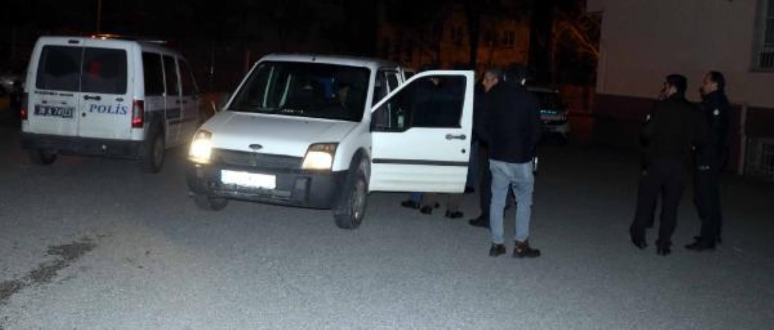 Husumetlisini bıçakla yaralayan gence hapis cezası