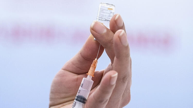 İkinci doz aşılarını da yaptıranlar KKTC'ye karantinasız girebilecek