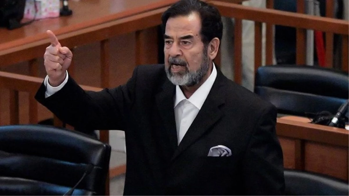 Irak'ın devrik lideri Saddam Hüseyin'in idam edilmeden birkaç dakika önceki fotoğrafı ortaya çıktı