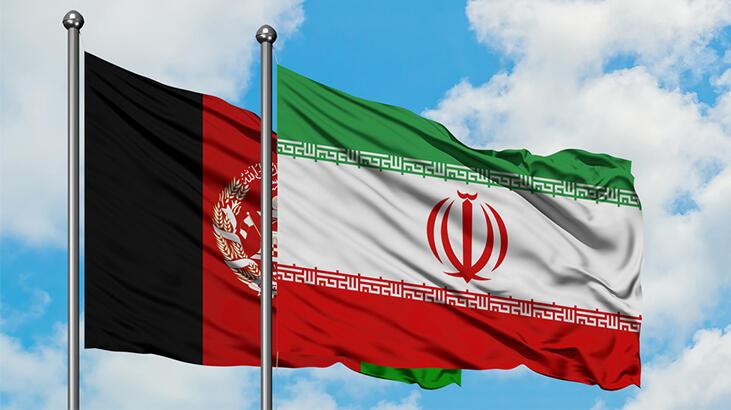 İran, Afganistan ile sınır kapısını kapattı