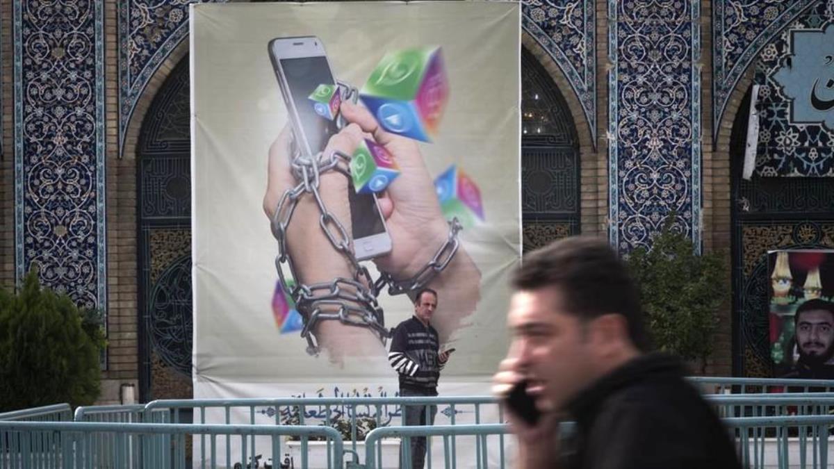 İran'da protestoların görüntülerini çekip paylaşanlar yıllarca hapis yatabilir