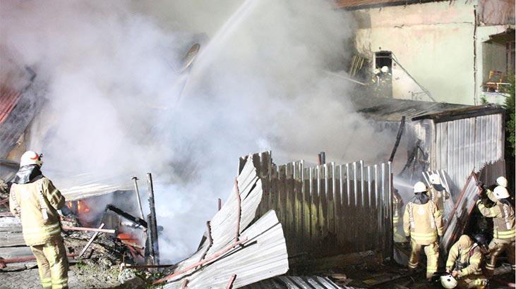 İşçilerinin kaldığı konteynerler yandı! Son anda kurtuldular