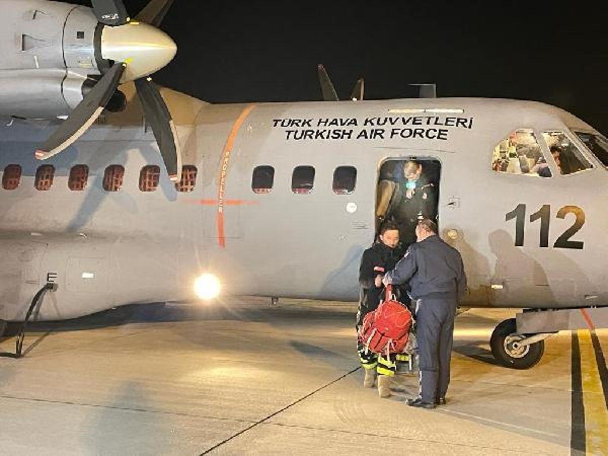 İspanyol arama kurtama ekibi İstanbul'a getirildi