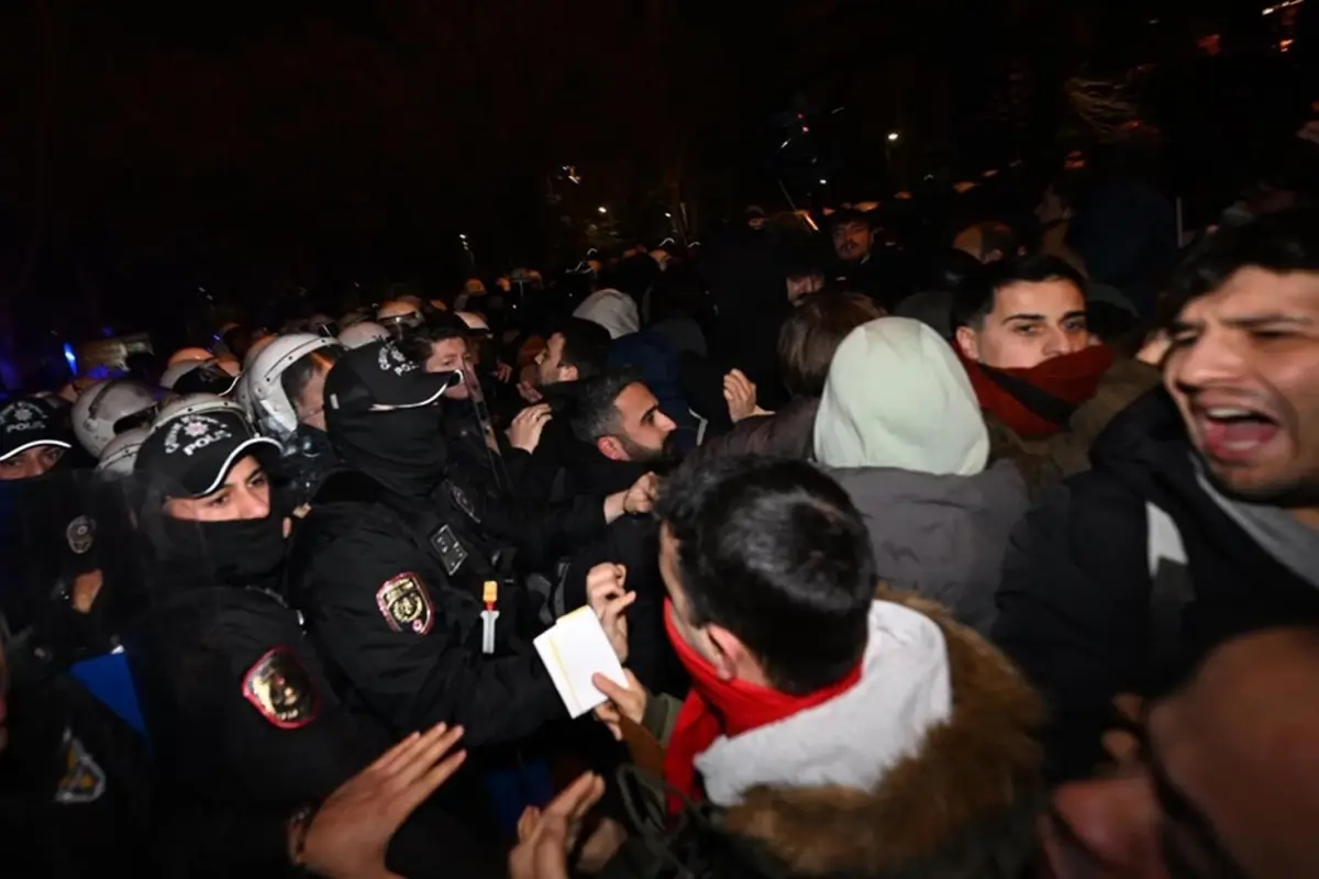 İstanbul'da protestolarda tutuklanan 34 öğrenci daha tahliye edildi