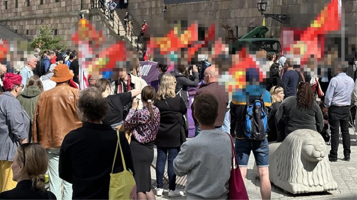 İsveç'te PKK/YPG destekçileri Cumhurbaşkanı Erdoğan'ı hedef aldı