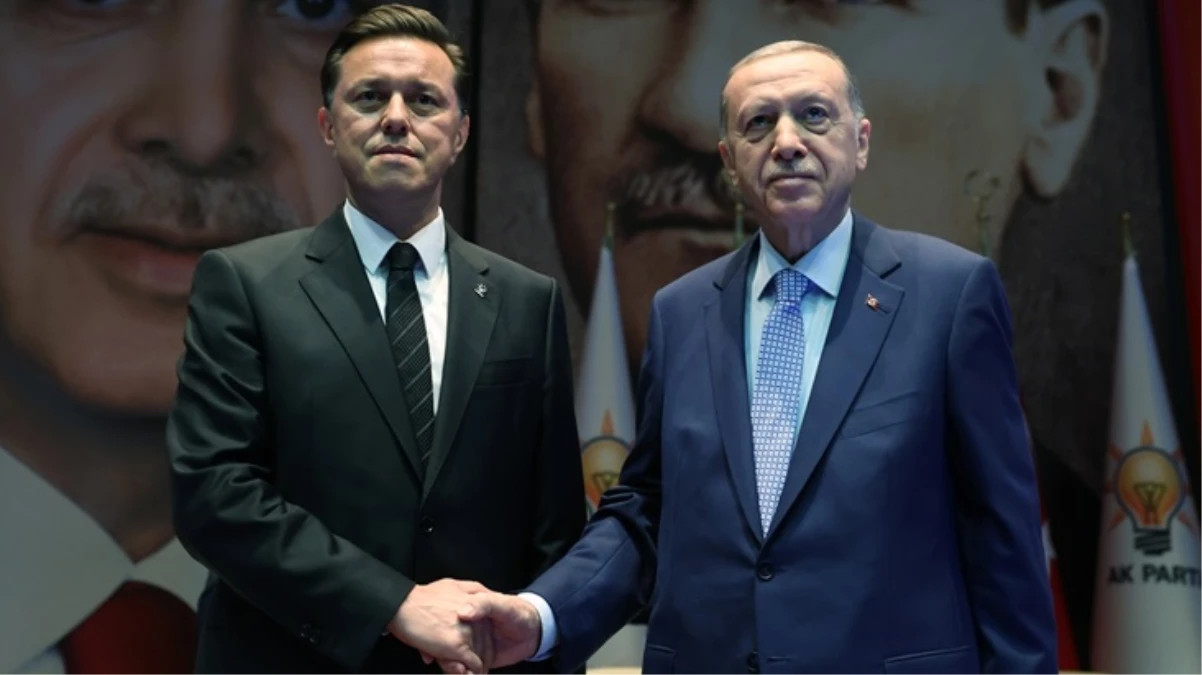 İYİ Parti'den istifa edip AK Parti'ye geçen Hatipoğlu katıldığı programda 