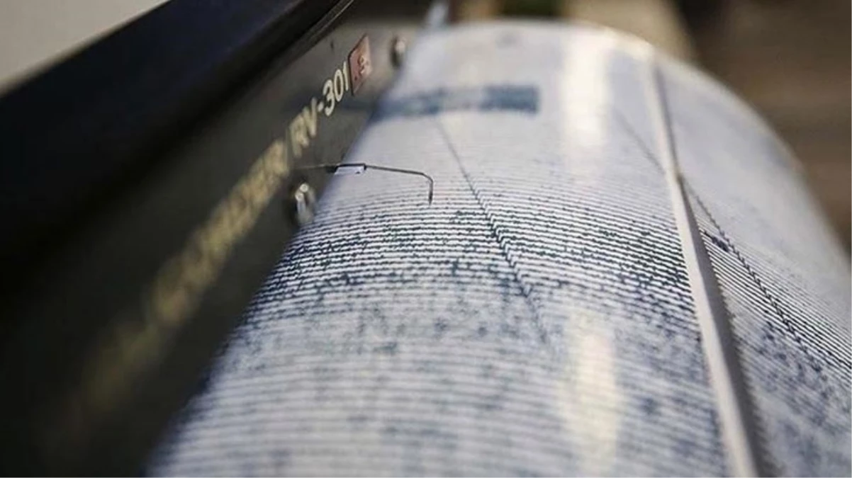 İzmir'de 3,7 büyüklüğünde deprem meydana geldi