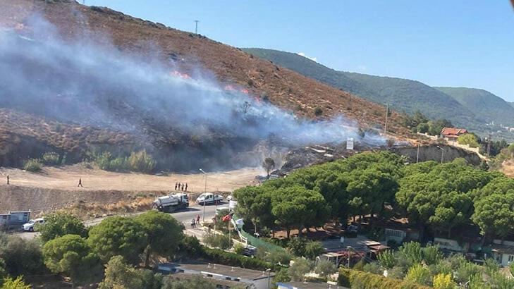 İzmir'in iki ilçesinde yangın! Kontrol altına alındı