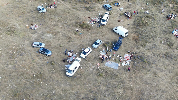 Kaçak kesimler havadan fotoğraflandı