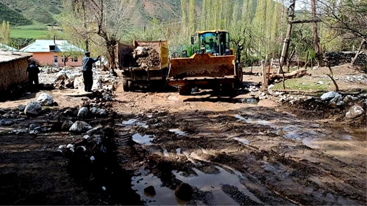 Kırgızistan'da sel felaketi: 1 ölü