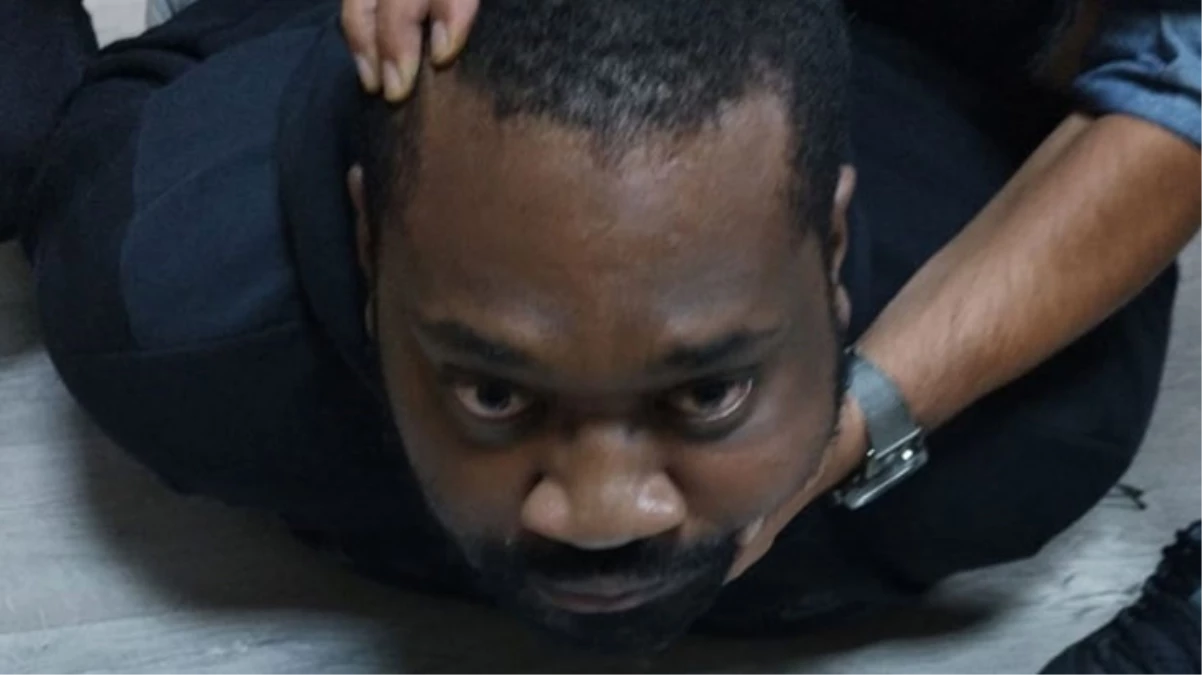 Kırmızı bültenle aranan Hollandalı uyuşturucu taciri kaçmak üzereyken İstanbul'da yakalandı