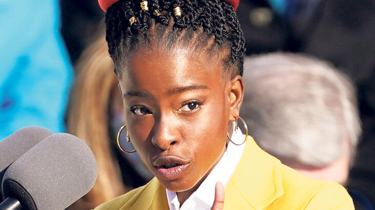 Kitapları çıkmadan tükendi