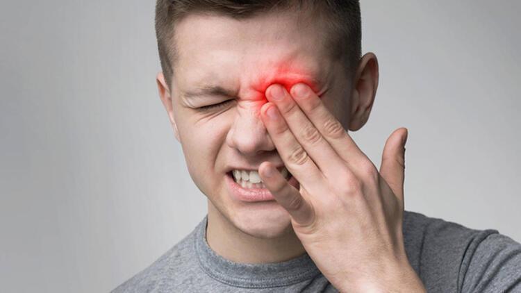 Koronavirüs hastalarına 'görme kaybı' uyarısı