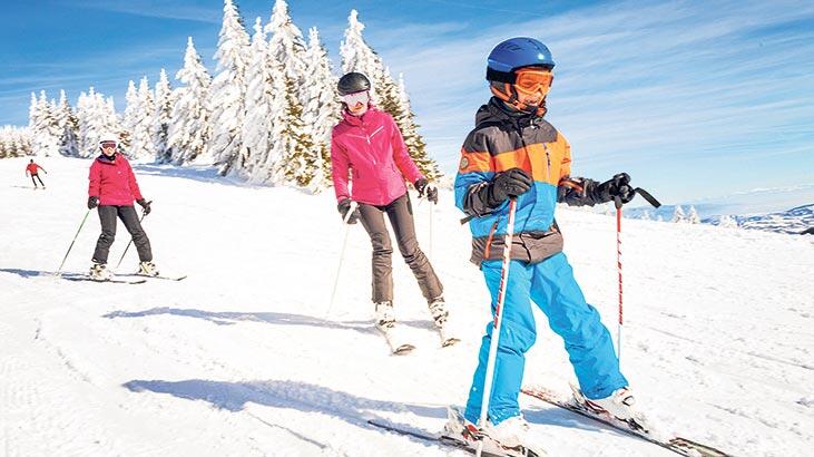Koronaya rağmen kayak merkezleri doldu