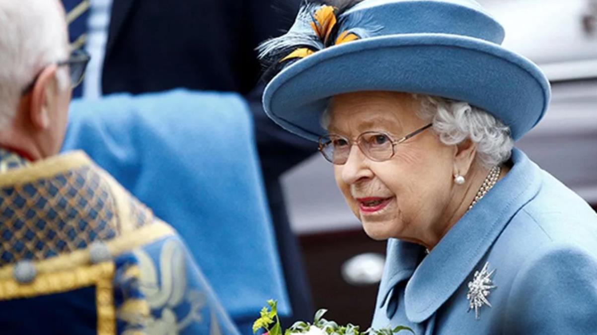 Kraliçe Elizabeth, 59 yıl sonra ilk kez parlamentonun açılışına katılmayacak