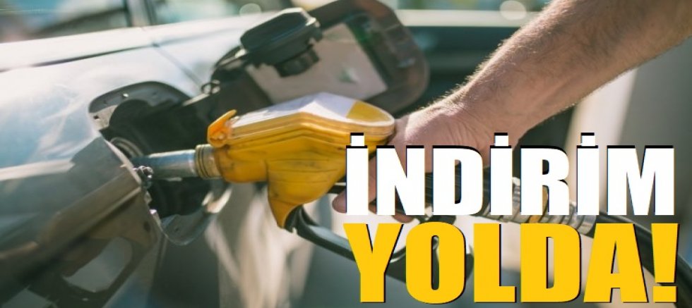 Akaryakıta indirim geliyor! Bu gece fiyatlar değişiyor