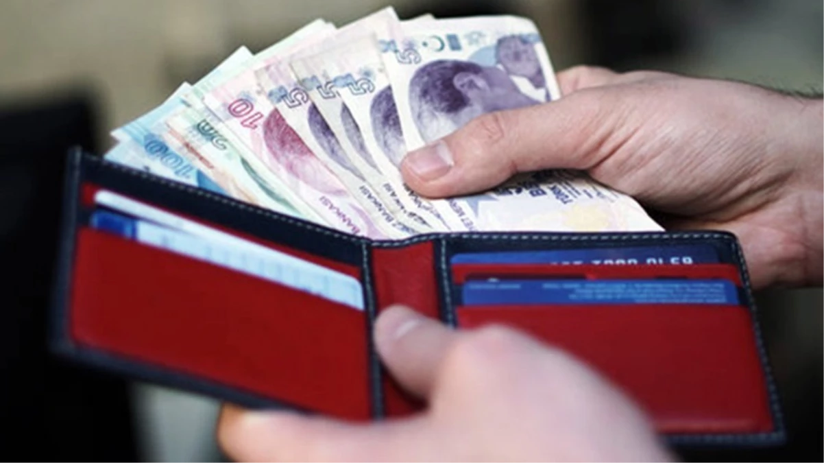 Merkez Bankası yıl sonu enflasyon tahminini yükseltti! İşte asgari ücret ve emekli zammı için masadaki son rakamlar