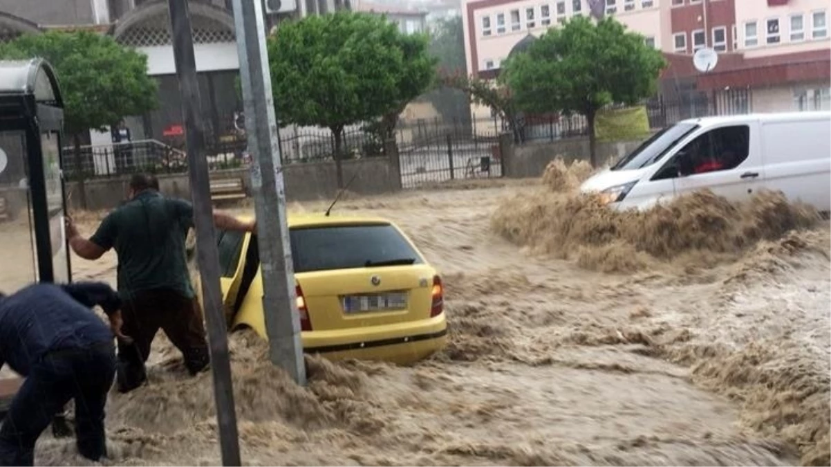 Meteoroloji'den İstanbul dahil 17 ile sarı kodlu uyarı: Yağışlar kuvvetli geliyor