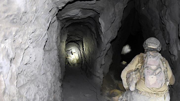 MSB: Komandolar, teröristlerin inlerini başlarına yıkmaya devam ediyor