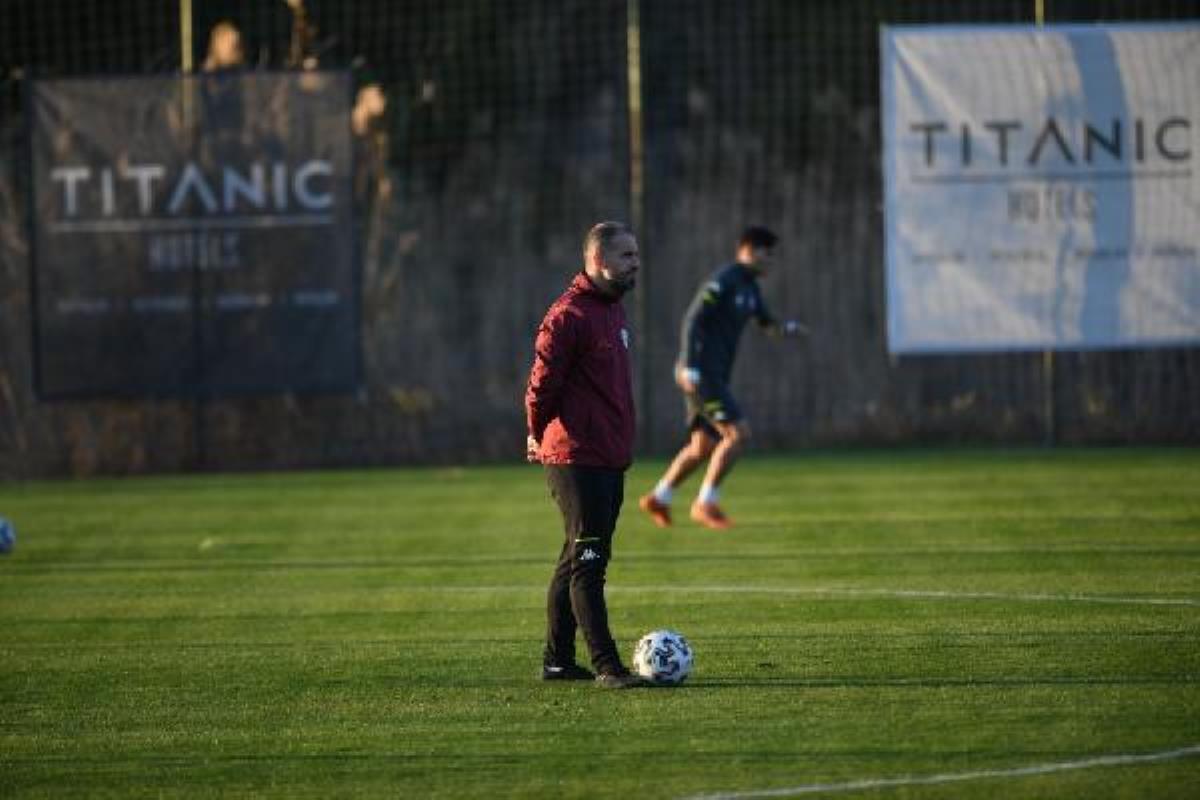 Mustafa Er: Bursaspor'u Avrupa da takip ediyor