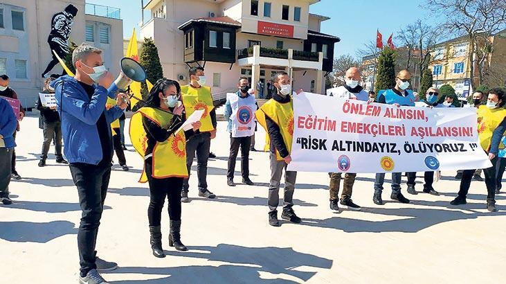 Öğretmenlerden ‘Ölüyoruz’ eylemi