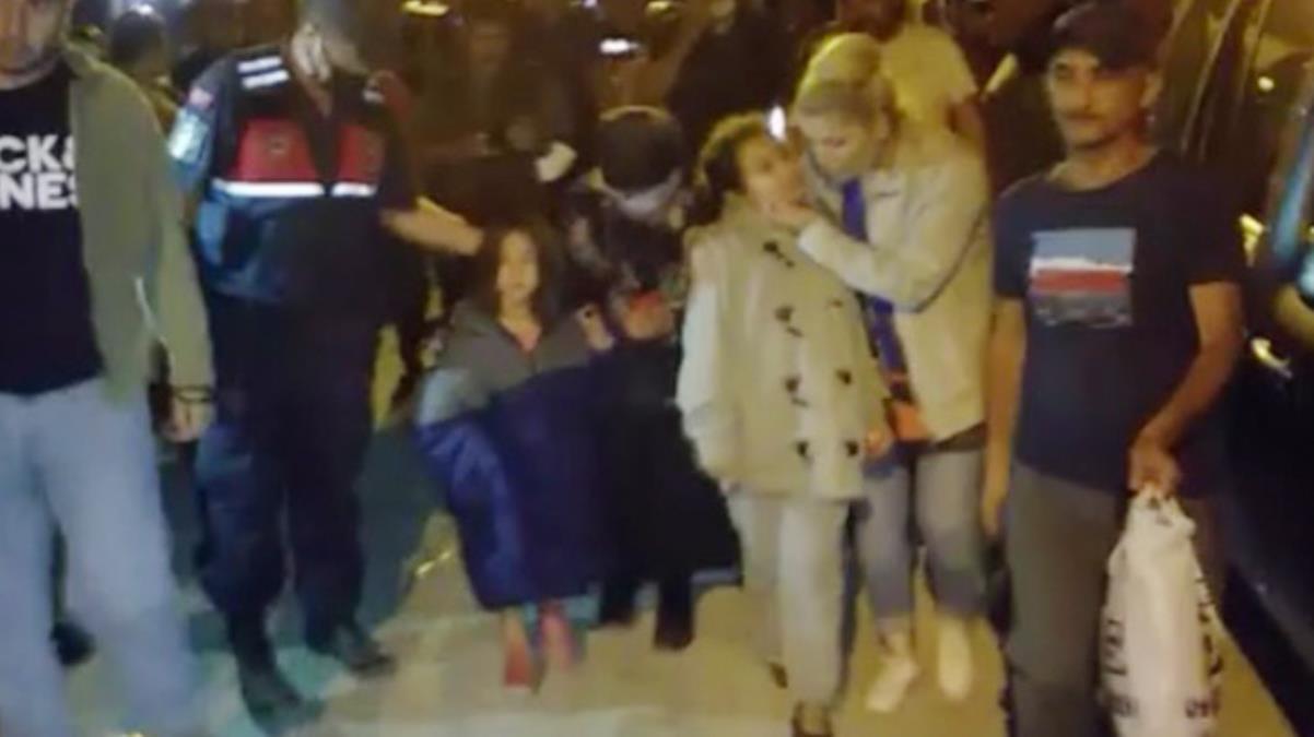 Ormanda kaybolan 2 kız kardeş uyurken bulundu, endişeli aile sevince boğuldu