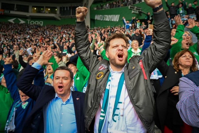 Osmangazi Belediyesi Bursaspor Sevdasını Sınırların Ötesine Taşıdı