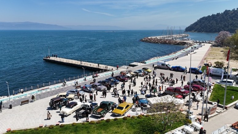 Osmangazi’de 13. Klasik Otomobil Turu Rüzgarı Esti