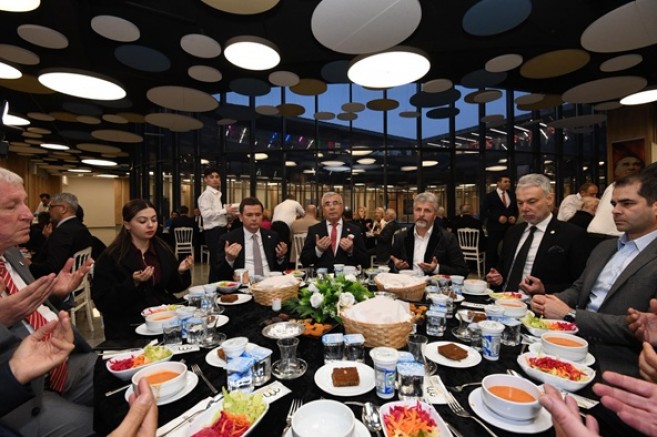 Osmangazi’de 136 Mahalle Tek Yürek